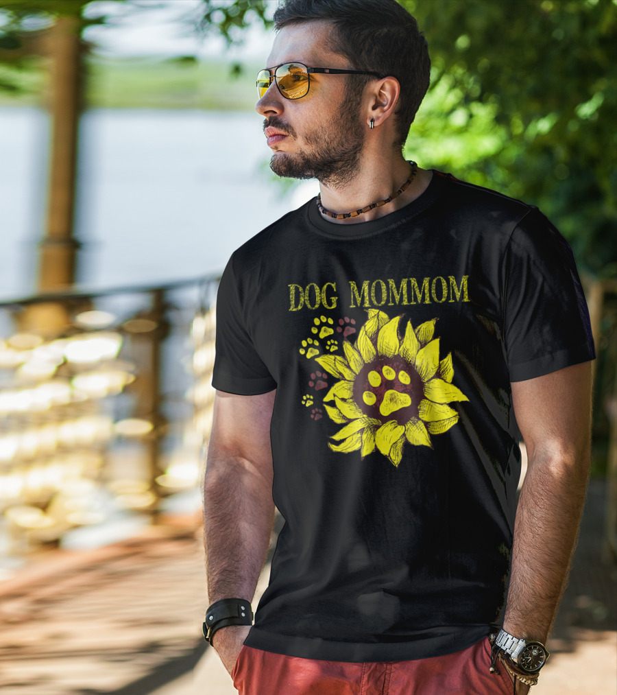 Dog Mommom Sunflower Paw Prints T-Shirt