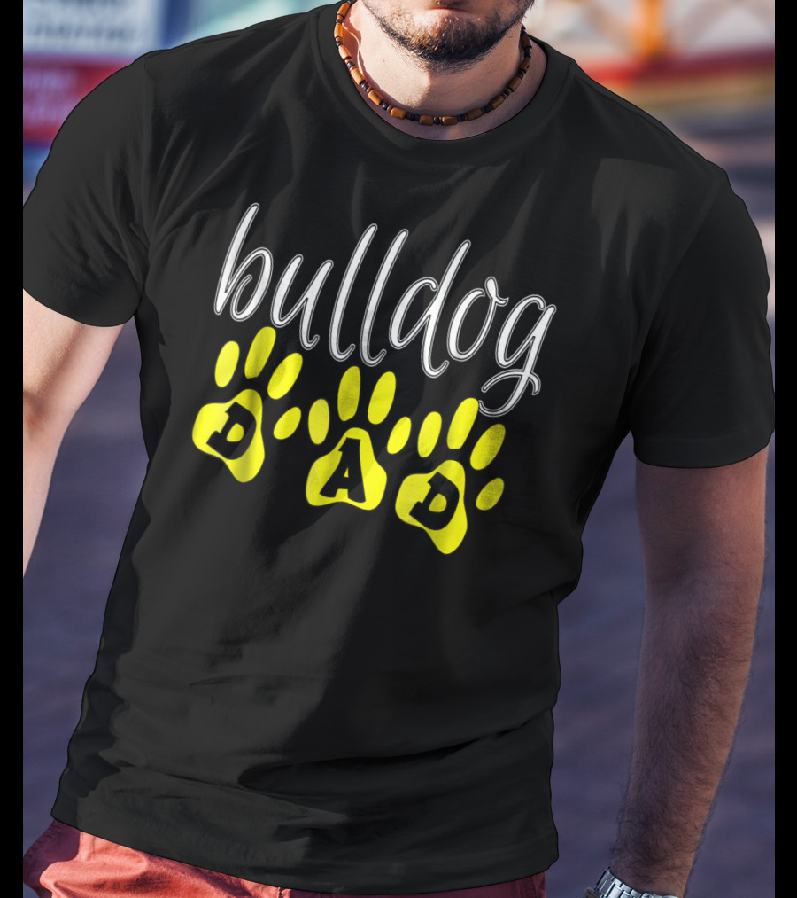 Bulldog Dad Paw Print Cute Puppy Lover T-Shirt