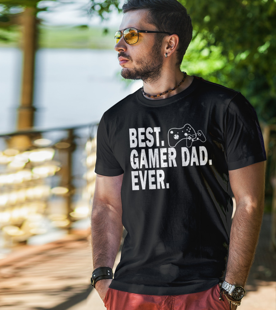 Best Gamer Dad Ever Funny Father Gaming Controller T-Shirt