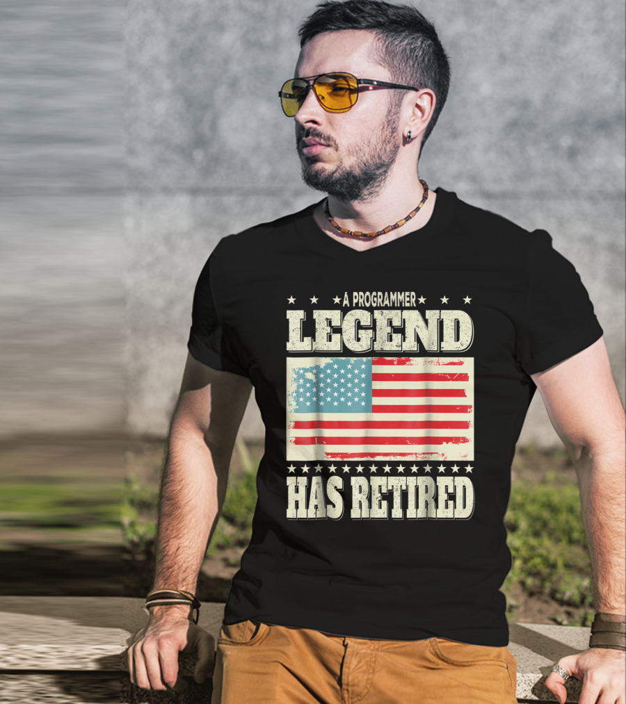 A Programmer Legend Has Retired USA Flag Retirement Dad Grandpa T-Shirt