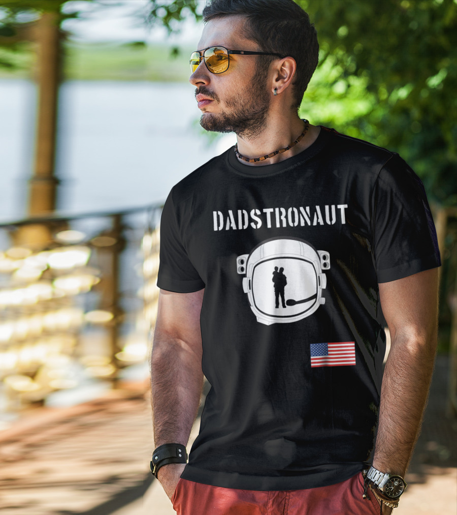 Dadstronaut Astronaut Birthday Dad From Wife Daughter American Flag T-Shirt
