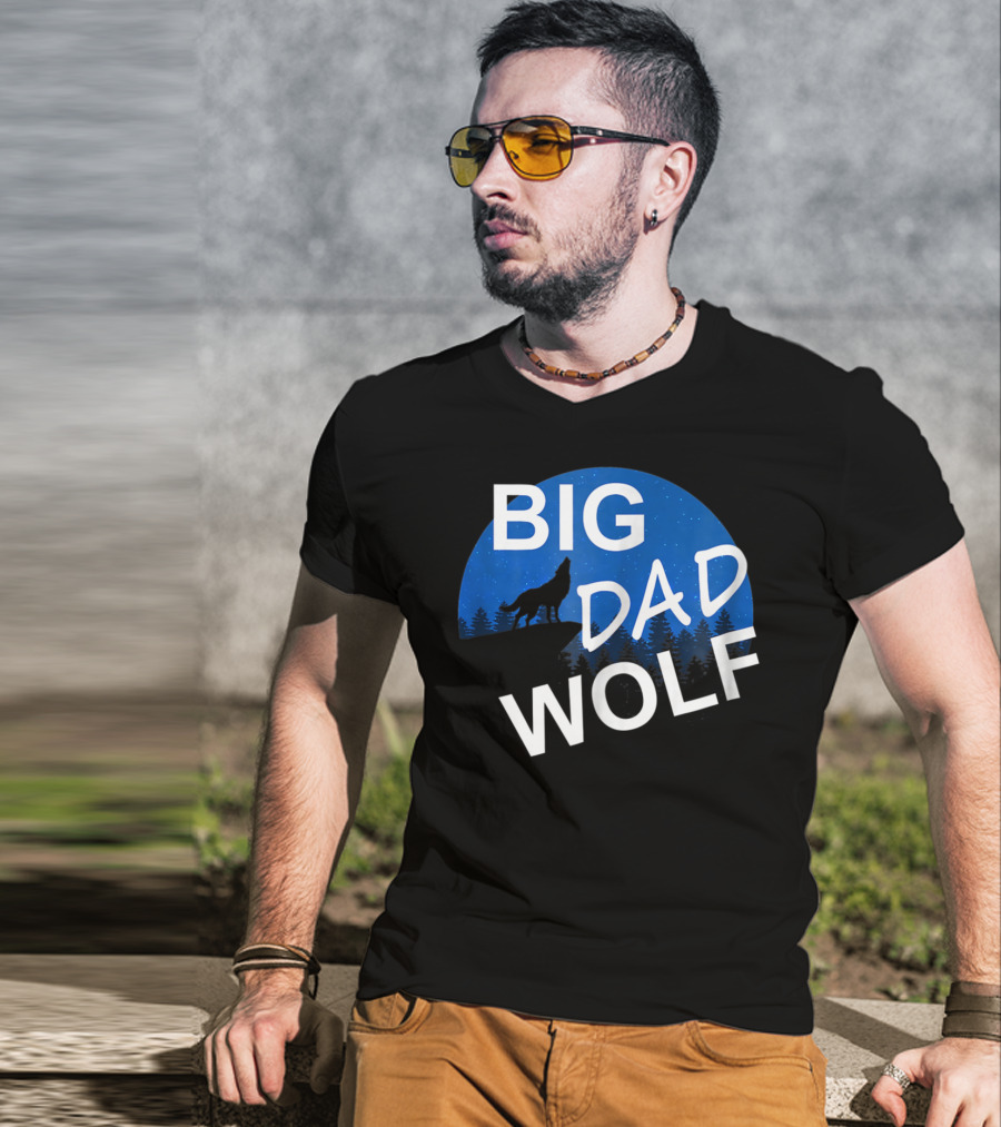 Big Dad Wolf Howling At The Moon 69 T-Shirt
