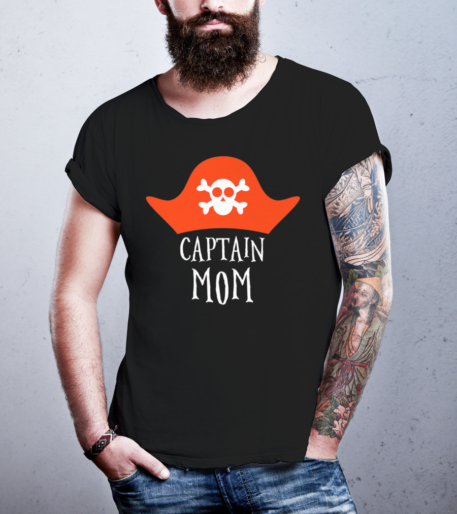 Captain Mom Pirate Skull Halloween Costume 84 T-Shirt
