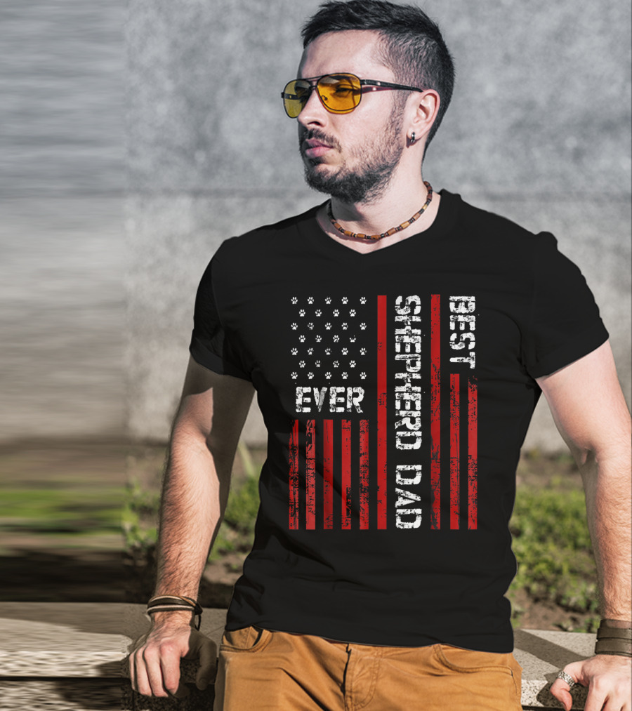 BEST SHEPHERD DAD EVER American Flag Paw Prints T-Shirt
