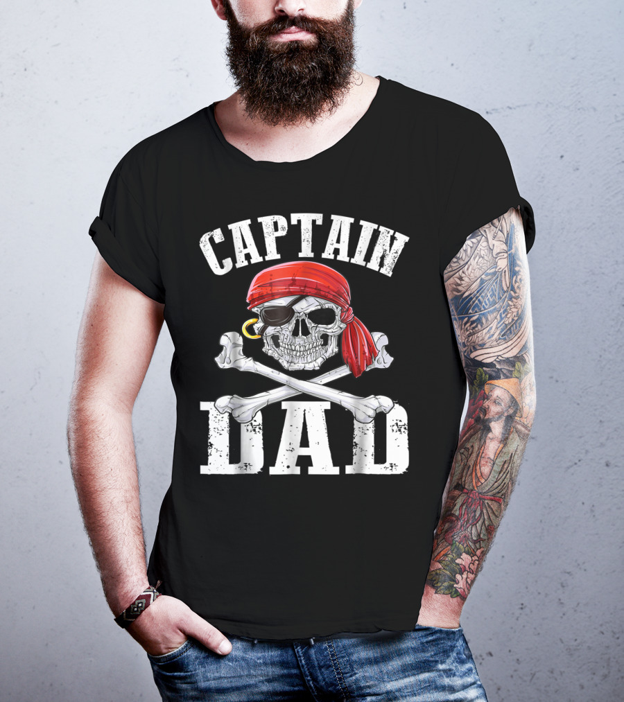 Captain Dad Skull Crossbones Red Bandana Pirate Image T-Shirt