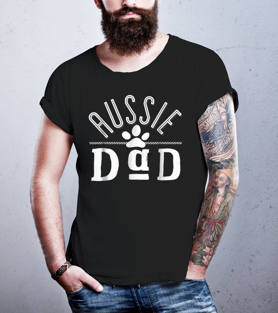Aussie Dad With Paw Print Design For Australian Shepherd Enthusiasts T-Shirt