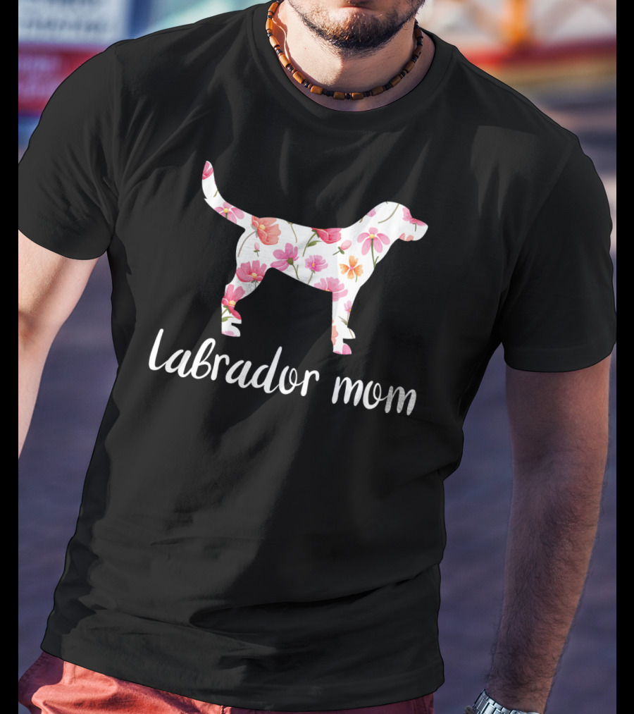 Labrador Mom Floral Design 15 T-Shirt