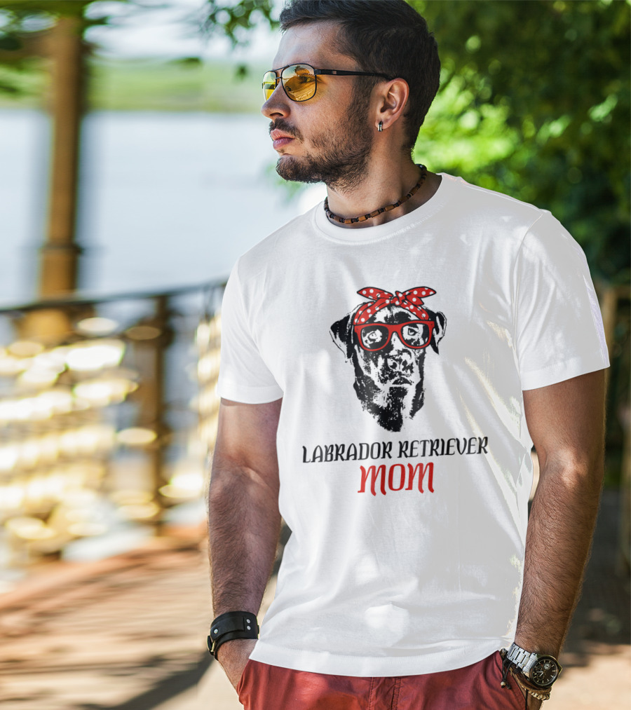 LABRADOR RETRIEVER MOM Dog Lover Retro Glasses Bandana T-Shirt