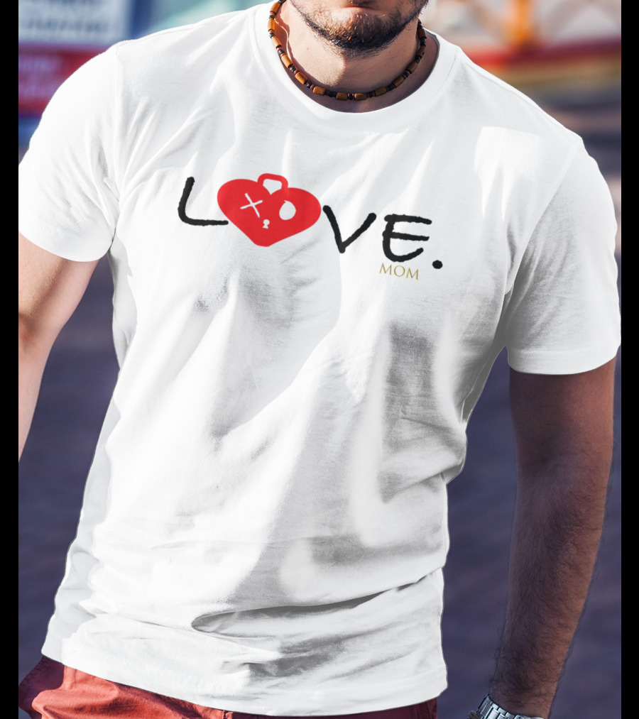 LOVE MOM Red Broken Heart 50 T-Shirt