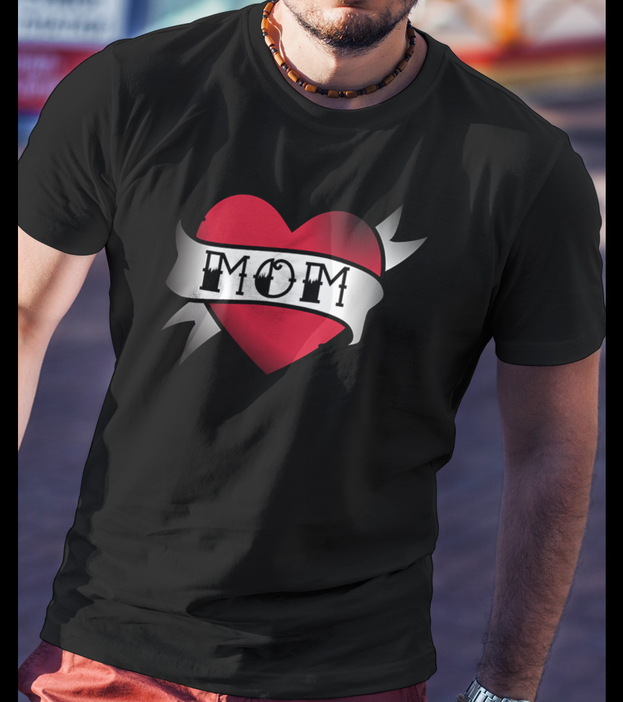 Mom Dark Red Heart Banner Tattoo T-Shirt