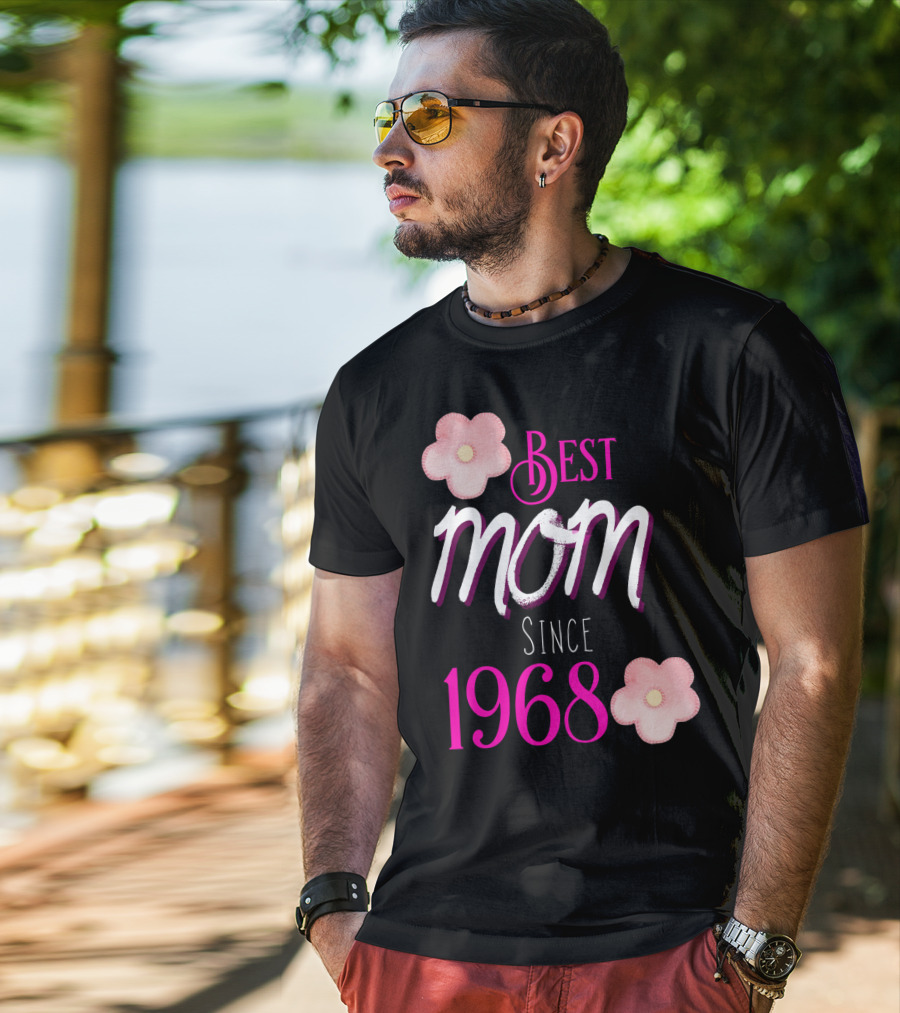 Best Mom Since 1968 Momiversary Flowers Mother's Day T-Shirt