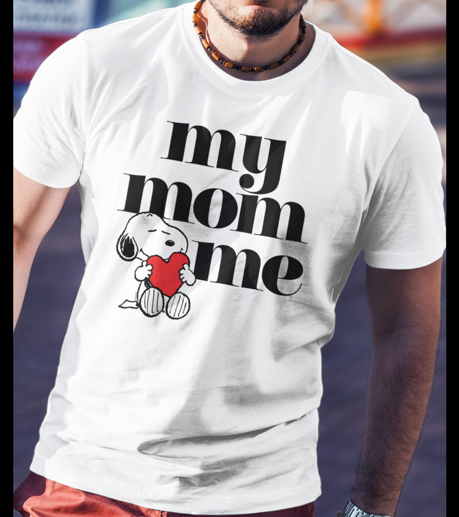 Peanuts Snoopy My Mom Loves Me Heart T-Shirt