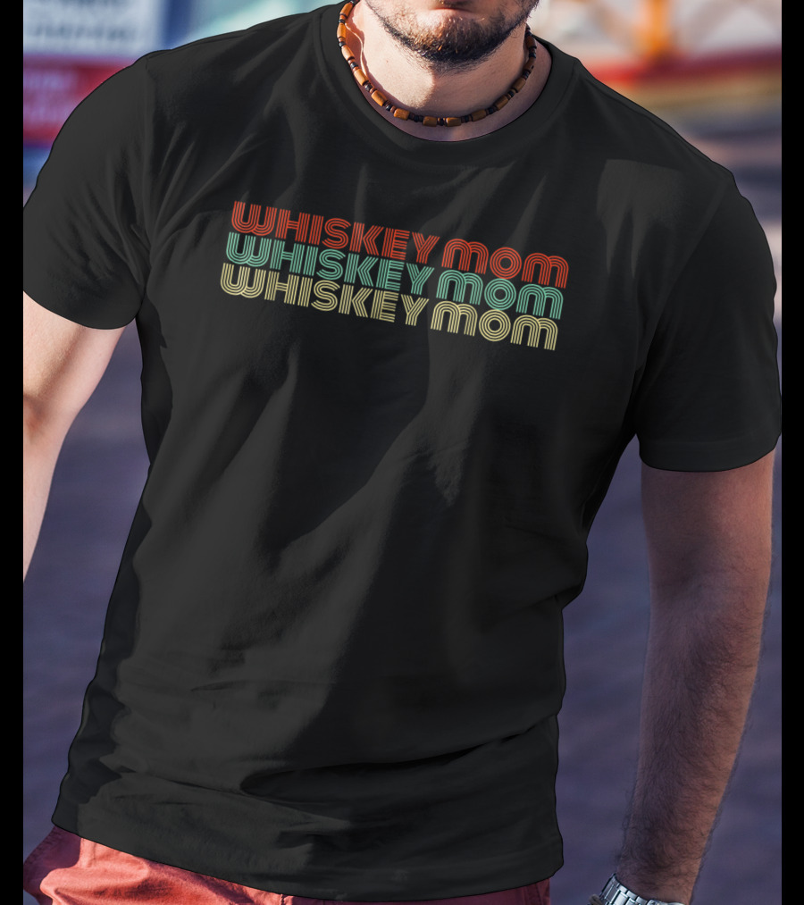 Whiskey Mom Retro 70s Style Vintage Whiskey T-Shirt