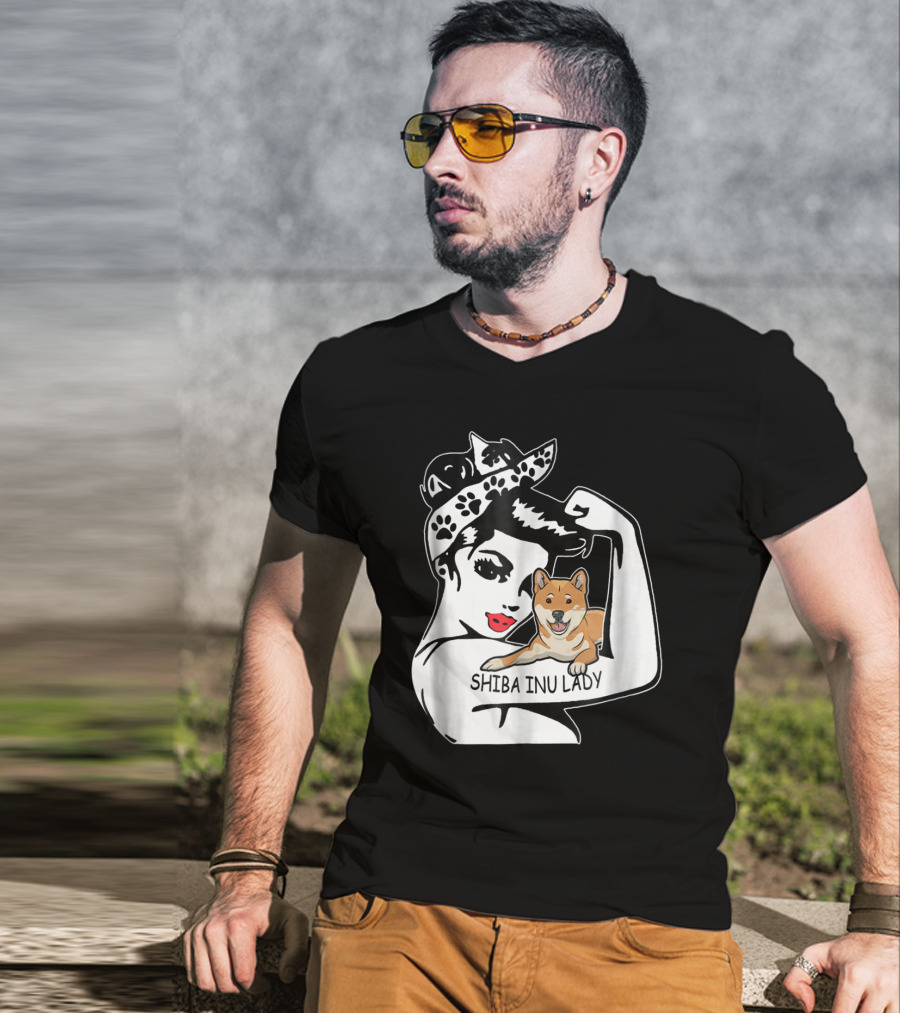 Shiba Inu Lady Strong Mom Birthday Funny T-Shirt