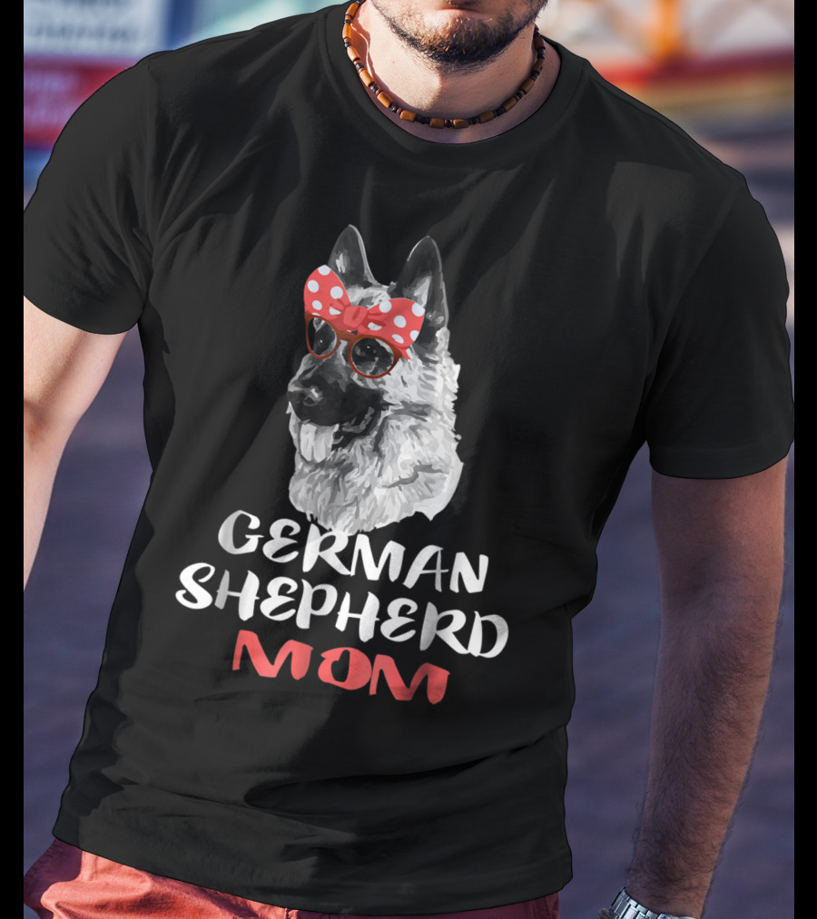German Shepherd Mom Mother Dog Lover Owner Dog With Red Bow And Glasses T-Shirt