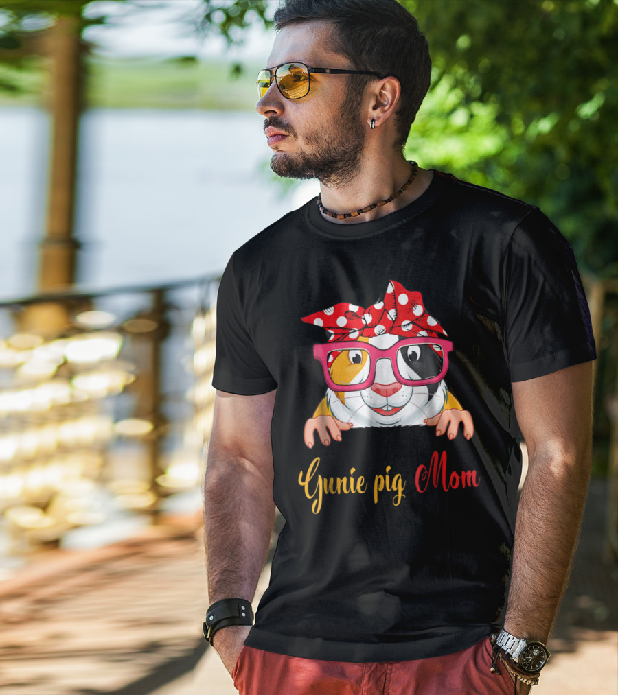 Guinea Pig Mom Red Glasses Bandana 37 T-Shirt