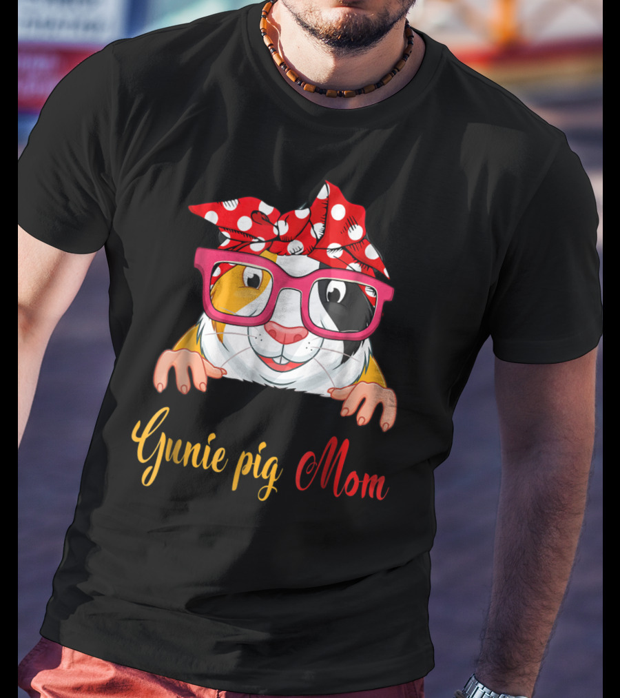 Guinea Pig Mom Red Glasses Bandana 37 T-Shirt