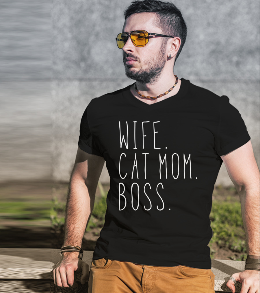Wife Cat Mom Boss T-Shirt