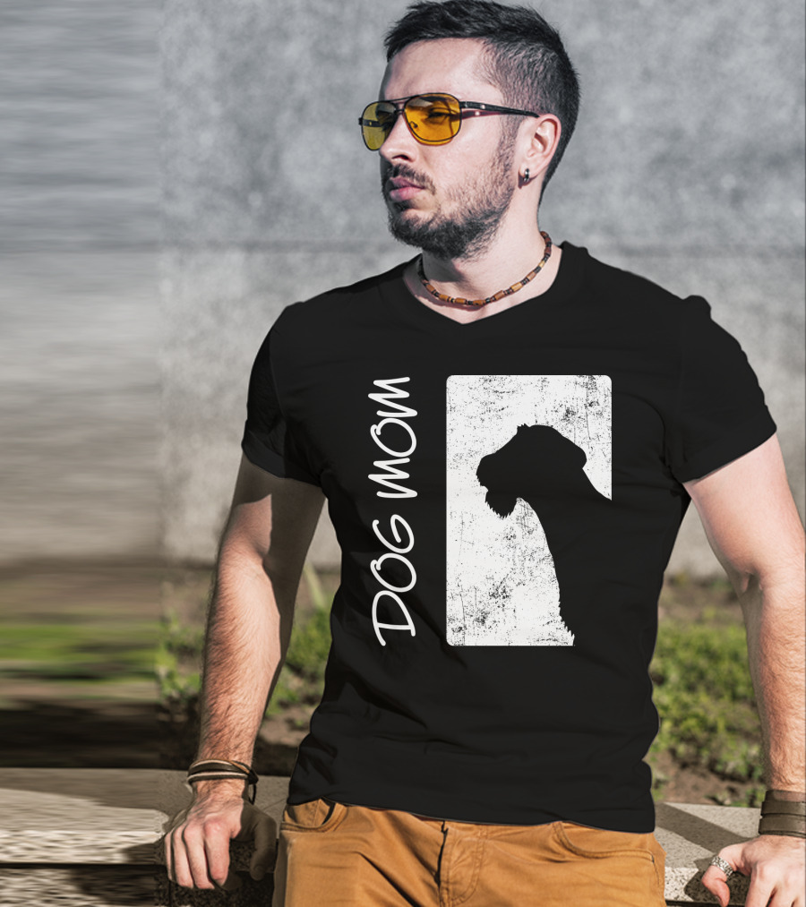 Dog Mom Airedale Terrier Silhouette S72 T-Shirt