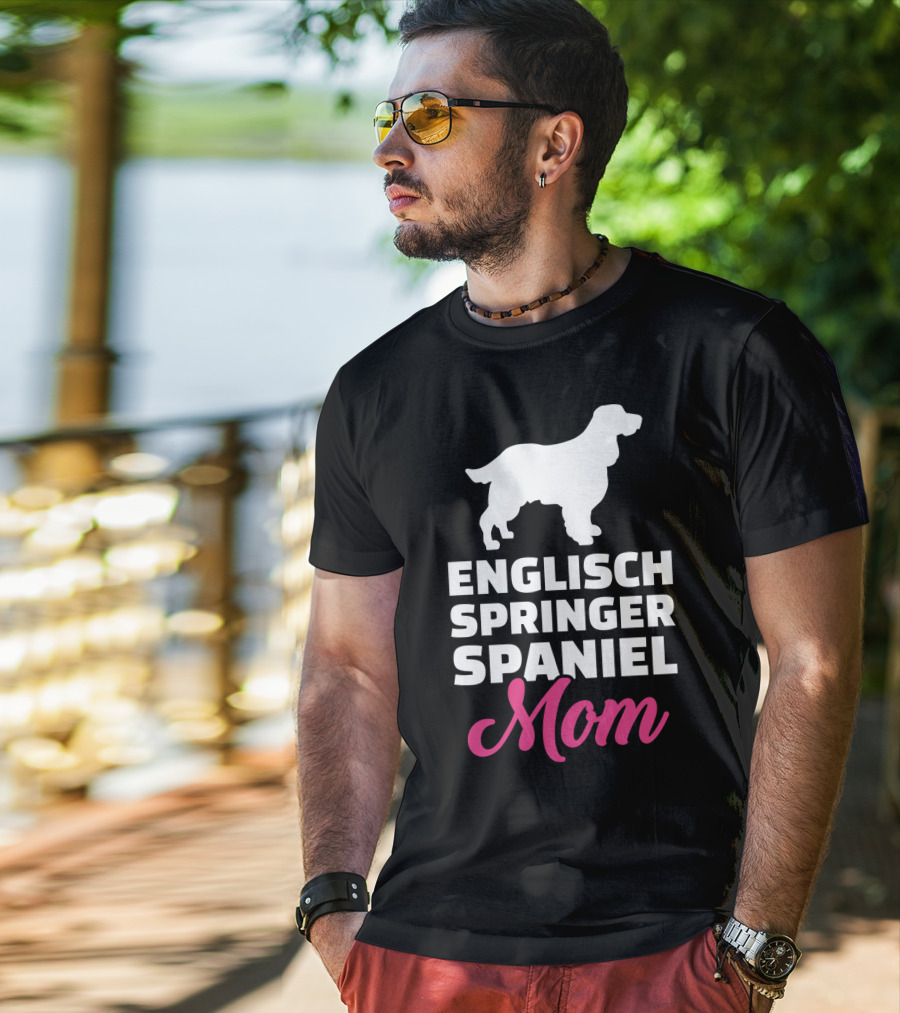Engisch Springer Spaniel Mom T-Shirt