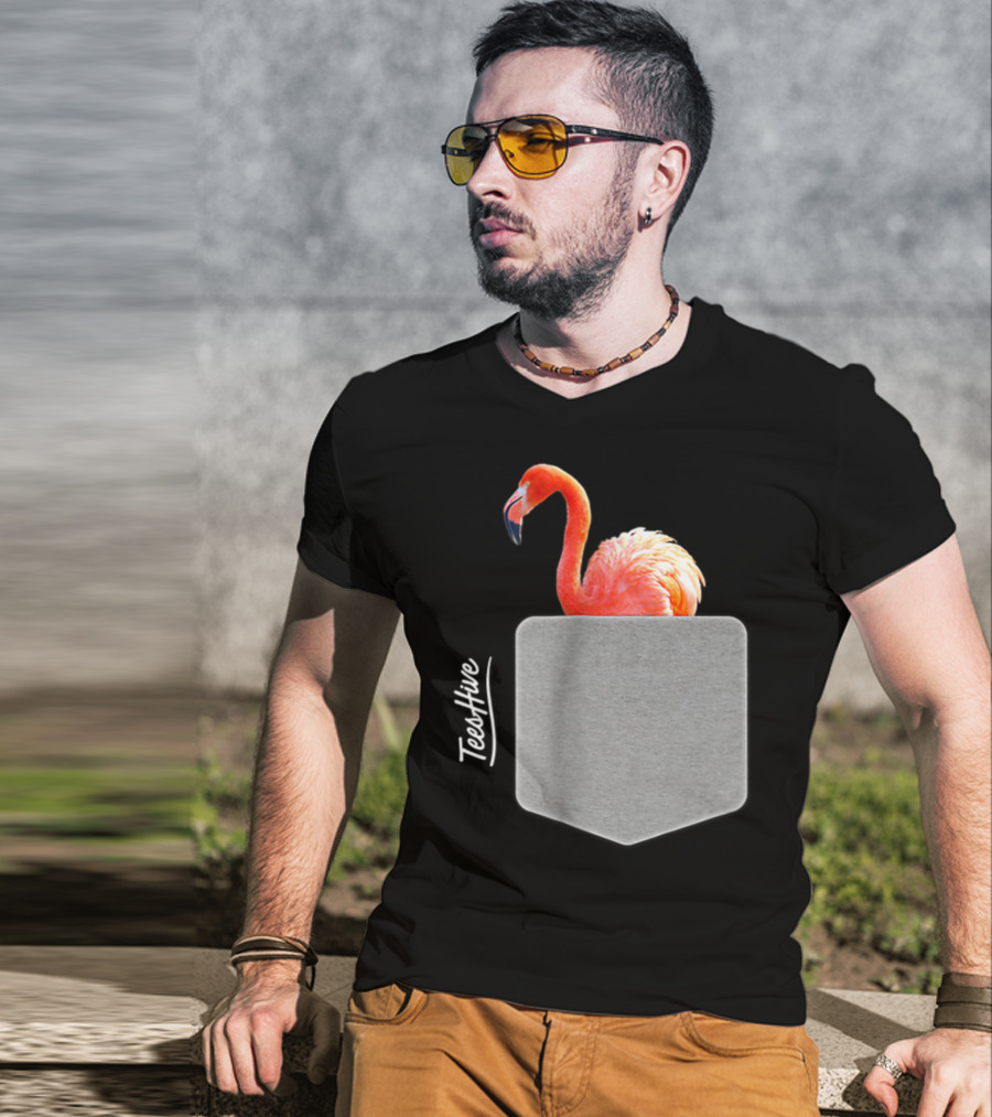 TeesHive Funny Flamingo Pocket Flamingo Mom Cute Flamingo Lover T-Shirt