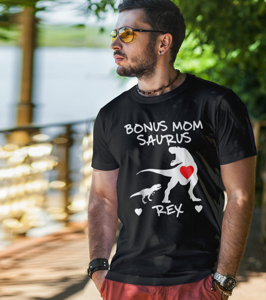 Bonus Mom Saurus Rex Dinosaur Hearts T-Shirt
