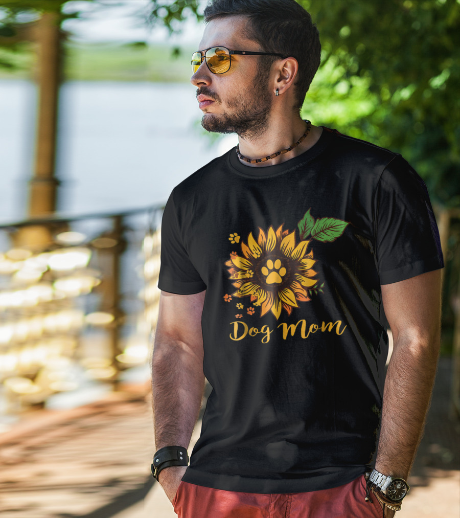Dog Mom Sunflower Paw Print Cute Dog Mom T-Shirt