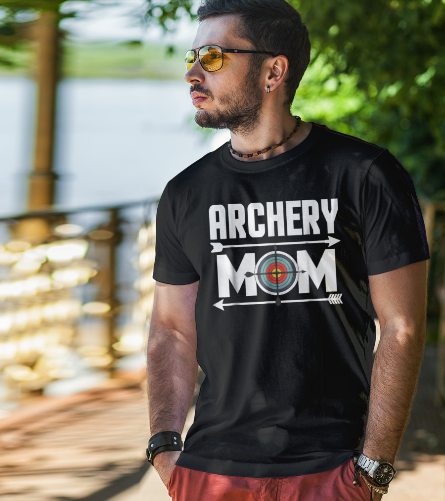 Archery Mom Target Board Arrow Humor T-Shirt