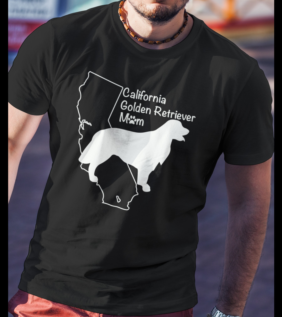 California Golden Retriever Mom T-Shirt