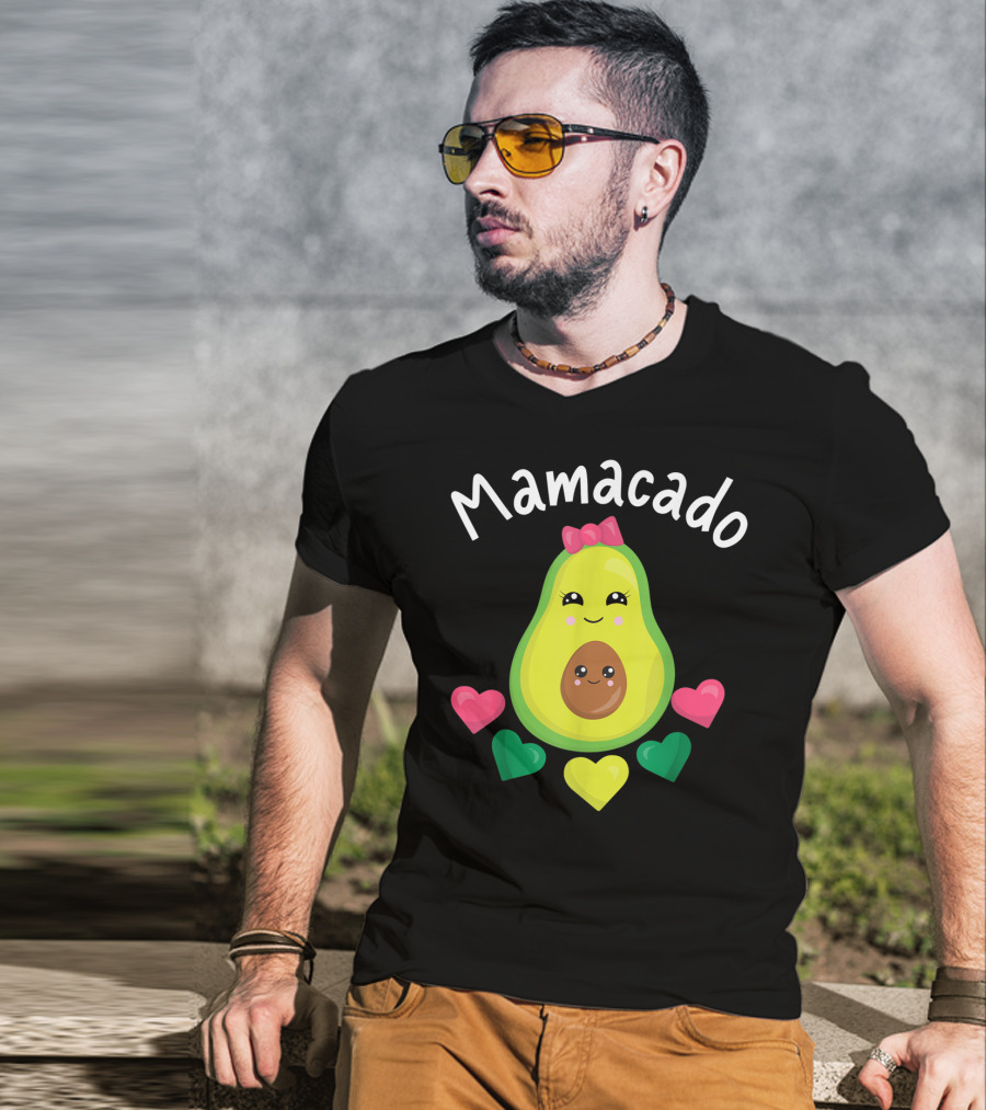 Mamacado Cute Avocado Lover Vegan Vegetarian Heart T-Shirt