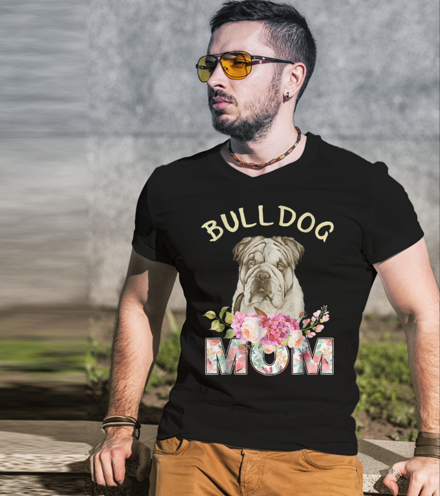 BULLDOG MOM Floral Bulldog T-Shirt