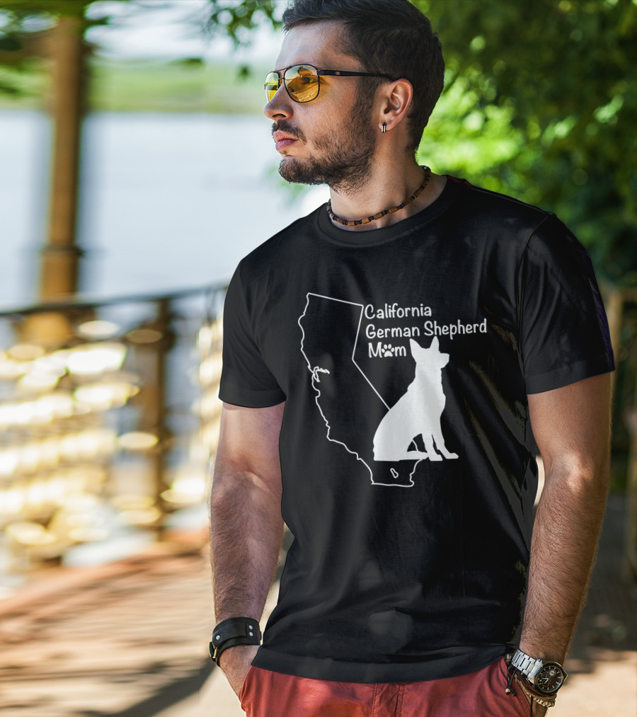 California German Shepherd Mom T-Shirt
