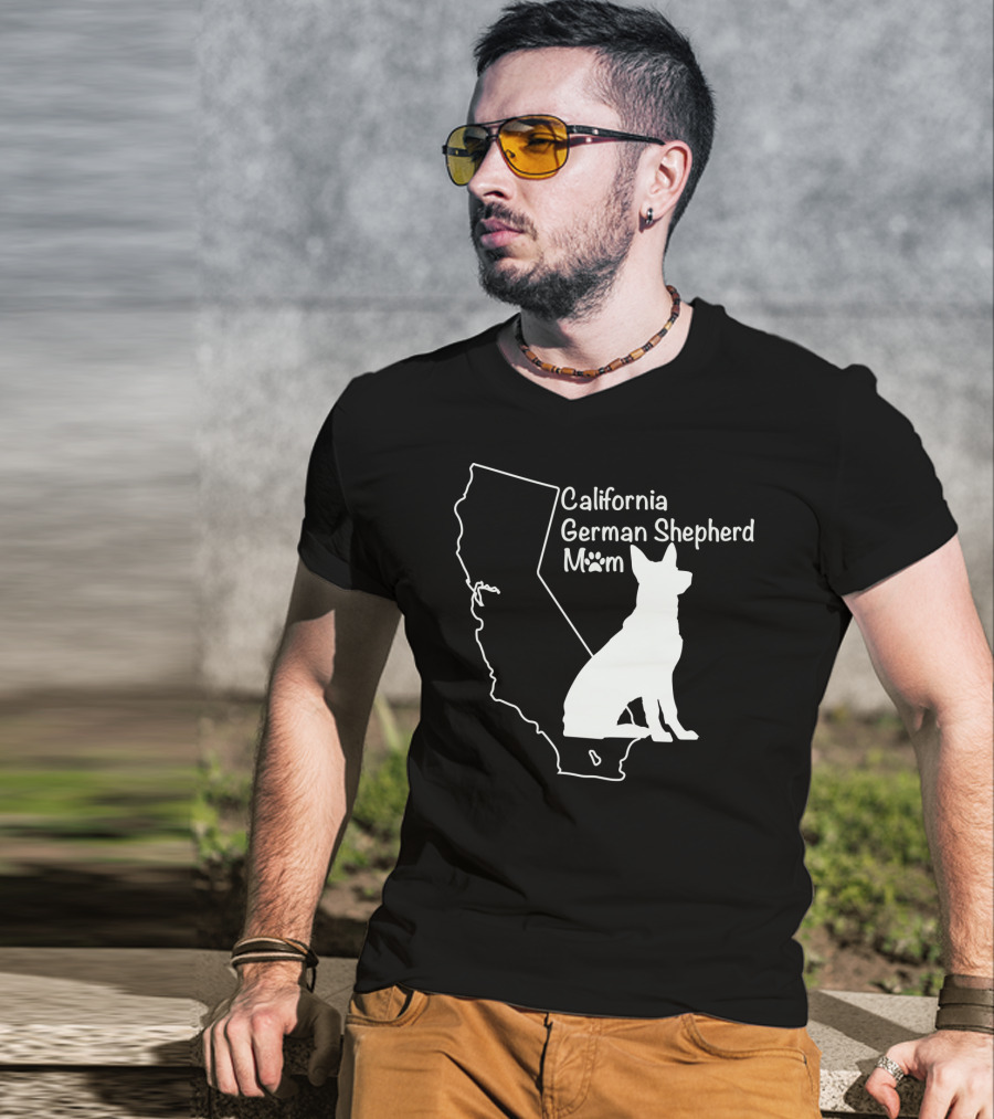 California German Shepherd Mom T-Shirt