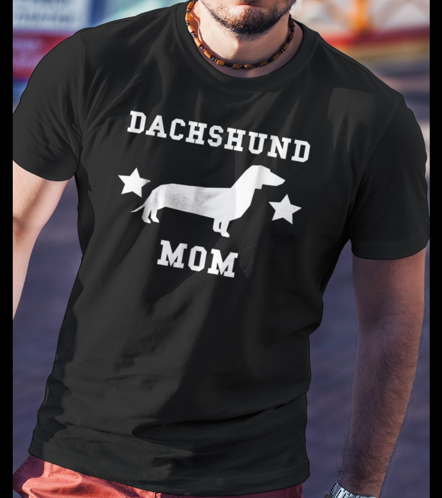 Dachshund Mom Dog With Stars T-Shirt