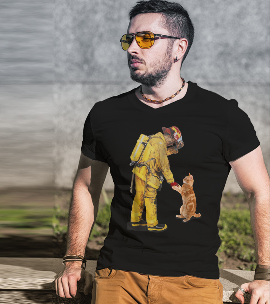 Cats Shaking Hands With Firefighter Mom T-Shirt