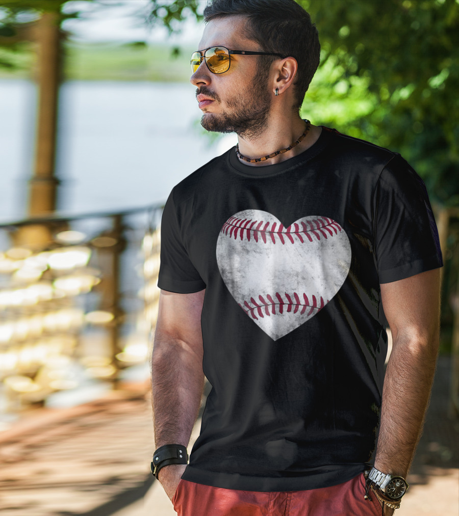 Baseball Heart Baseball And Family81 Vintage Stitching T-Shirt