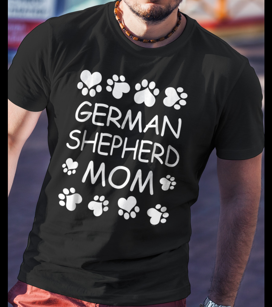 German Shepherd Mom Paw Print Love Christmas Birthday Gift T-Shirt
