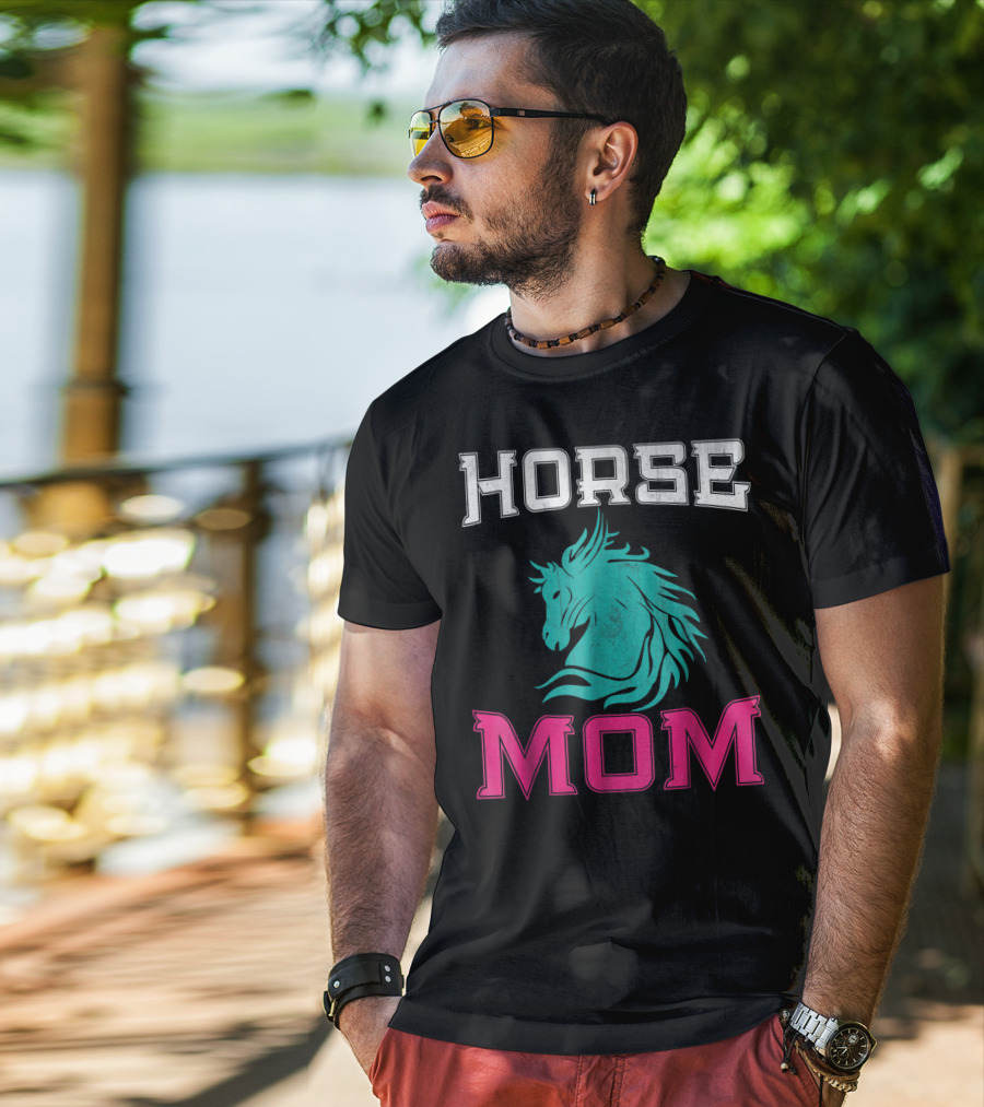 HORSE MOM Horse Lovers T-Shirt