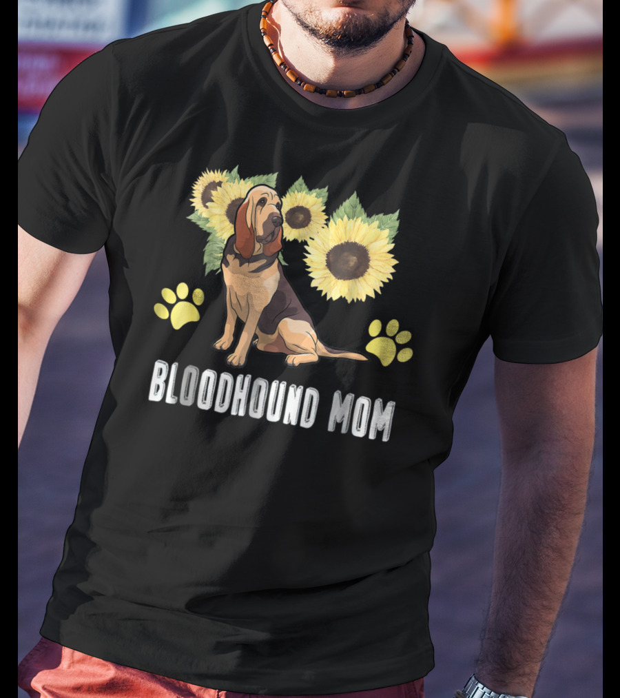 Bloodhound Mom Sunflower Paws T-Shirt