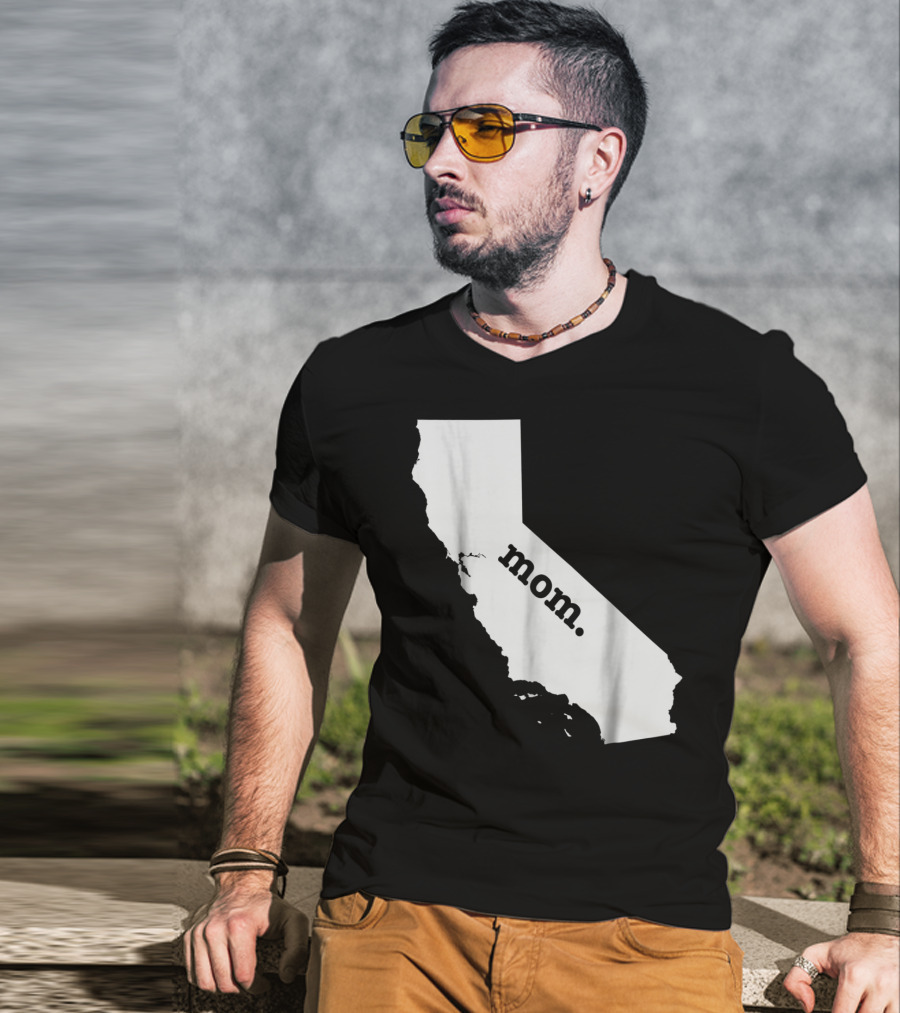California Mom T-Shirt