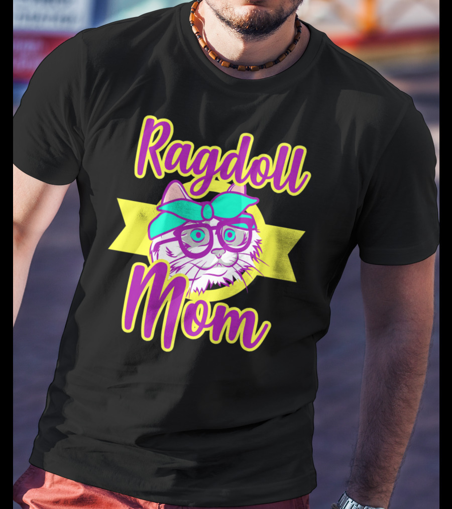 Ragdoll Mom Cats Lovers Women Her Christmas T-Shirt