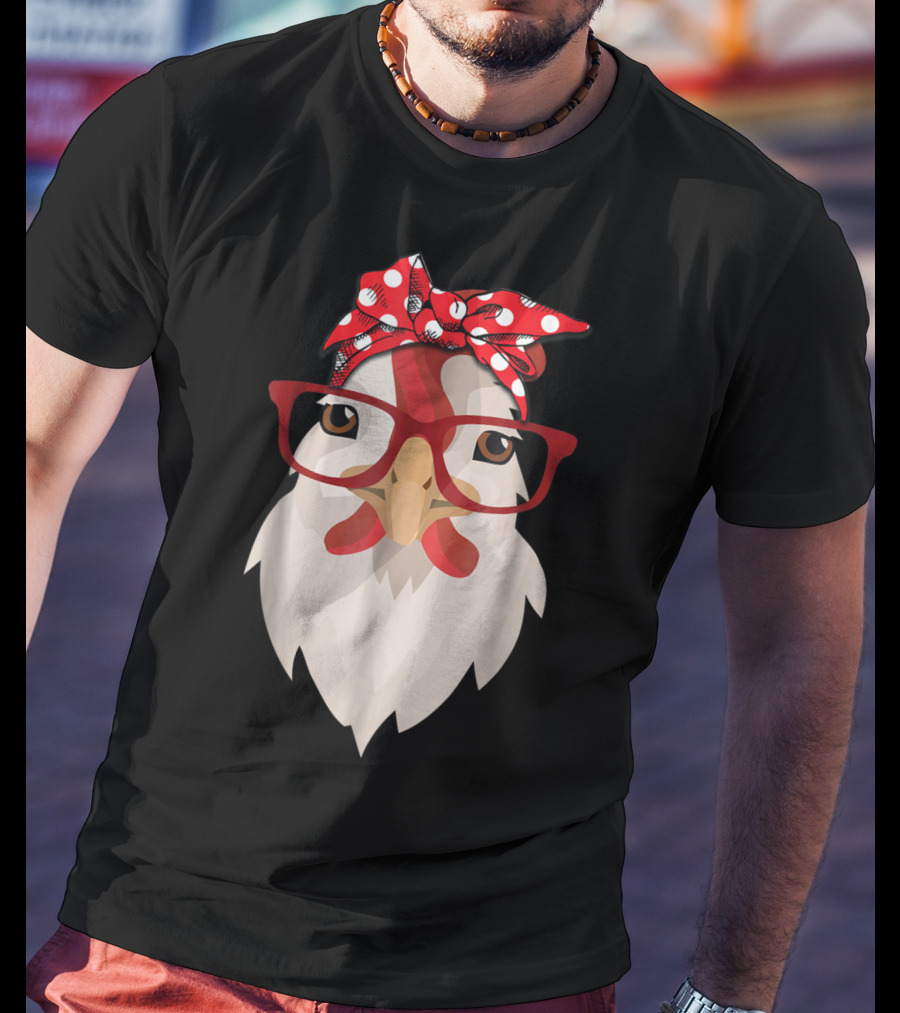 Chicken Mom Lady Farmer Thanksgiving Day Hen With Glasses And Polka Dot Bandana T-Shirt
