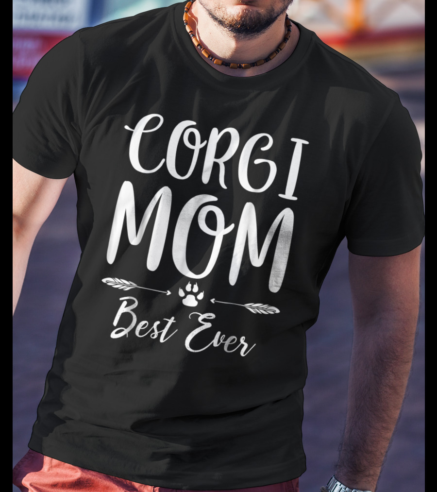 Corgi Mom Best Ever With Paw Print And Feathers T-Shirt