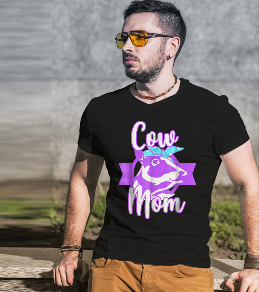 Cow Mom Crazy Cow Lady Dairy Farmer T-Shirt