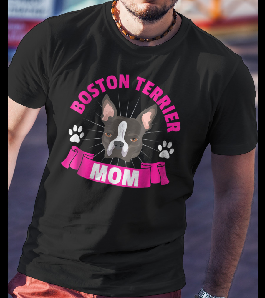 Boston Terrier Mom Cute Dog Face Paw Print Charm T-Shirt