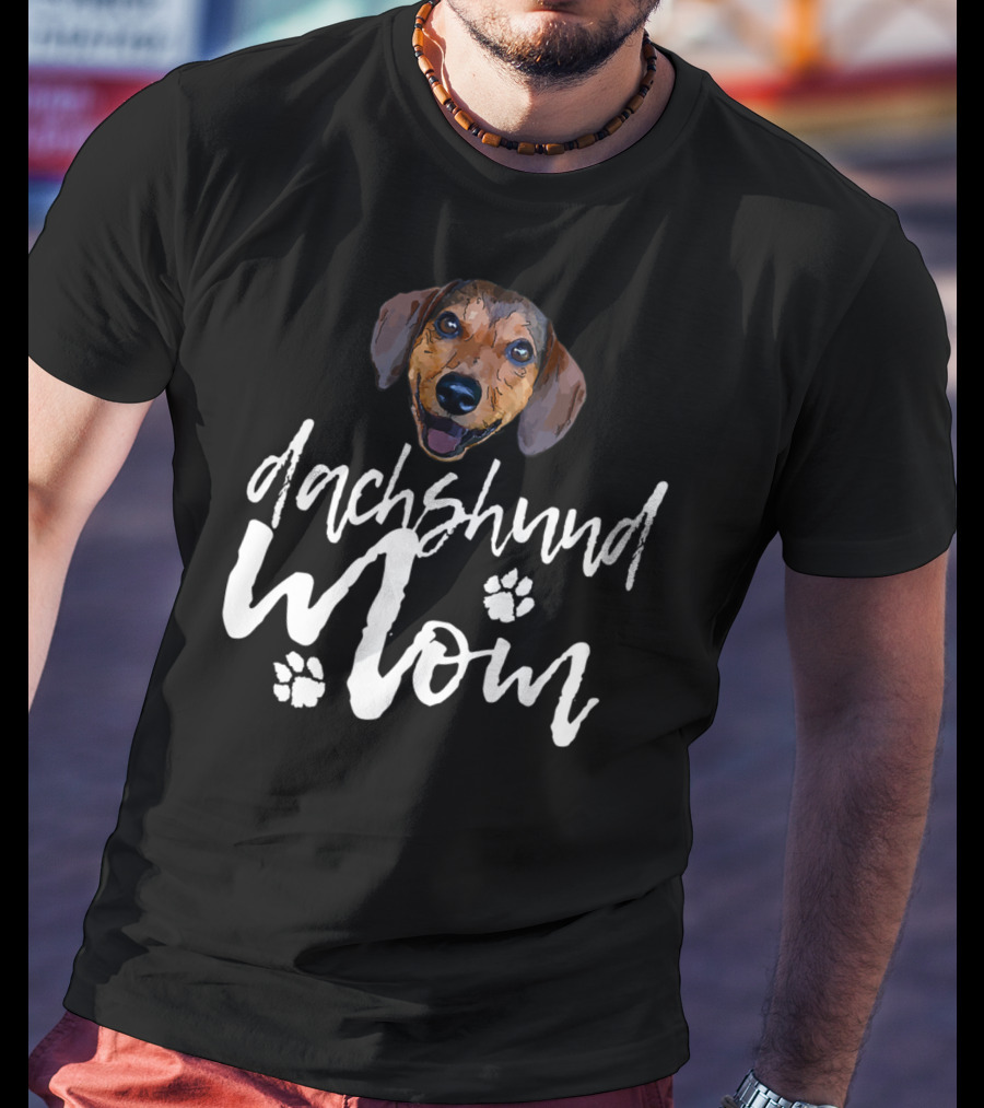 Dachshund Mom Cute Dog Face Paw Prints T-Shirt