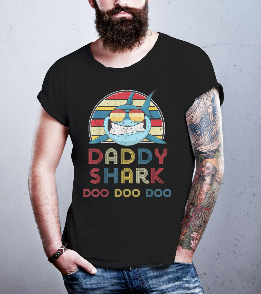 Daddy Shark Doo Doo Doo Retro Vintage Stripes T-Shirt