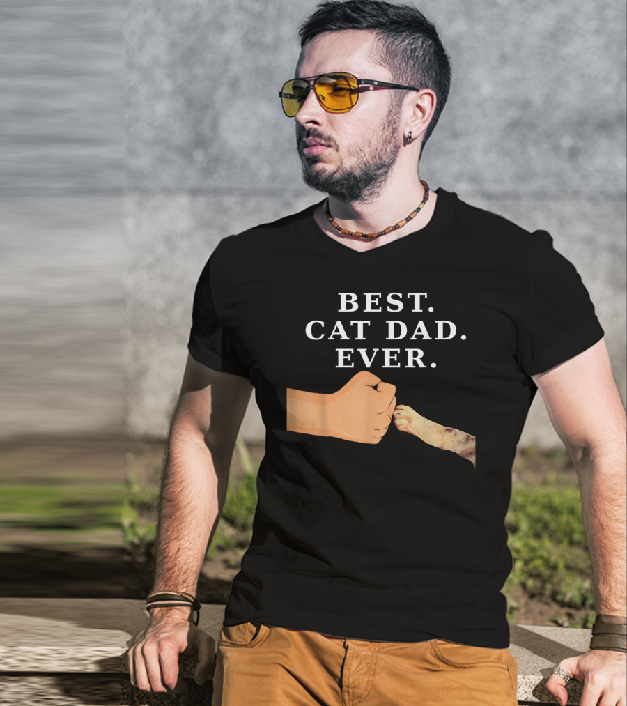 Best Cat Dad Ever Kitty Paw Fist Bump T-Shirt