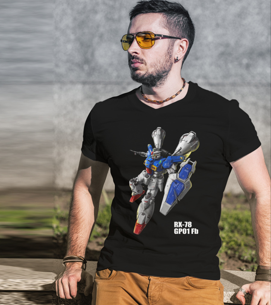 RX-78 GP01Fb Mobile Suit In Dynamic Action Pose T-Shirt
