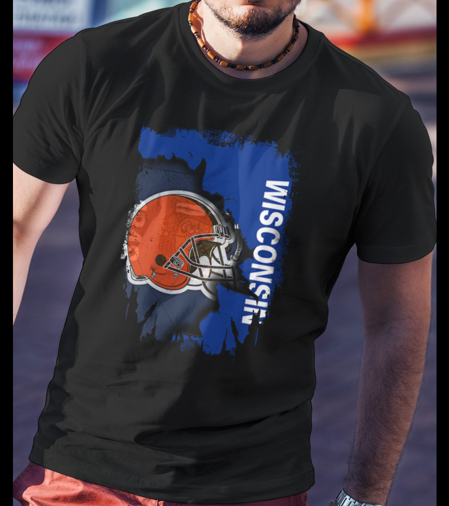 Wisconsin Football Helmet Browns T-Shirt